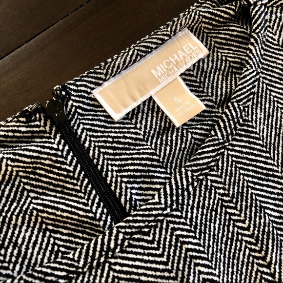 Michael Kors dress - Picture 2 of 5